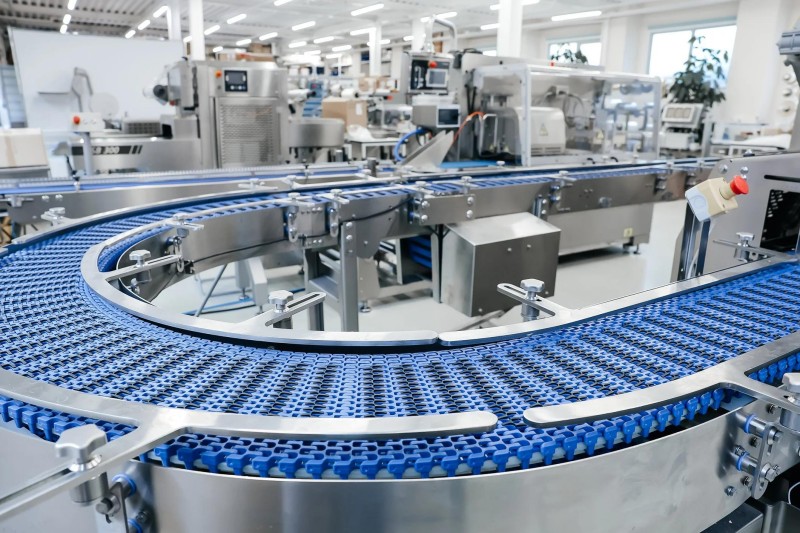 Automazione di nuova generazione: 5 tendenze principali che trasformano i sistemi di trasporto per la lavorazione degli alimenti